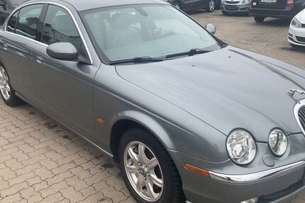 Jaguar S-Type 177.800 km 1.490 &euro; Hamburg 21107