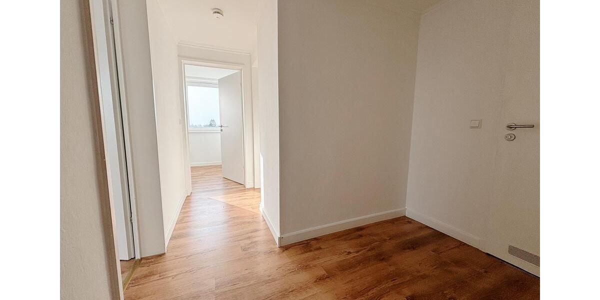 Etagenwohnung Reinbek - 5 Zimmer, 120 m&sup2;, 1.494&euro; | Angebot:25414989