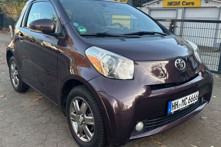 Toyota IQ 96.000 km 6.500 &euro; Hamburg 22529