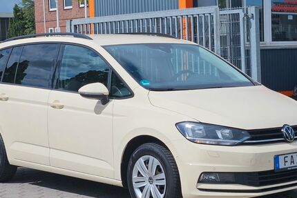 VW Touran 390.800 km 9.450 &euro; Hamburg 20539
