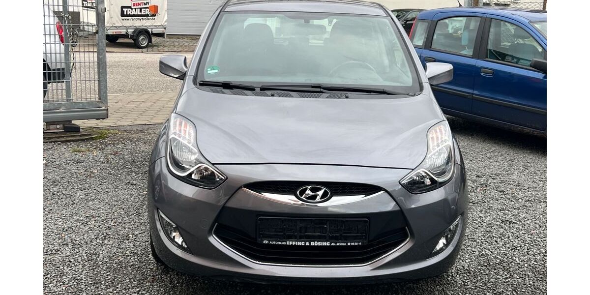 Hyundai ix20 84.000 km 5.990 &euro; Hamburg 20537
