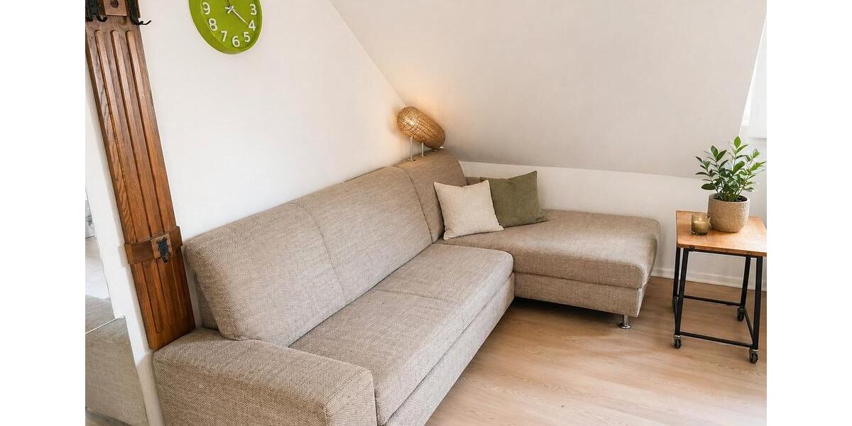 Dachgeschoßwohnung Hamburg Wandsbek - 2 Zimmer, 52 m&sup2;, 994&euro; | Angebot:26427458