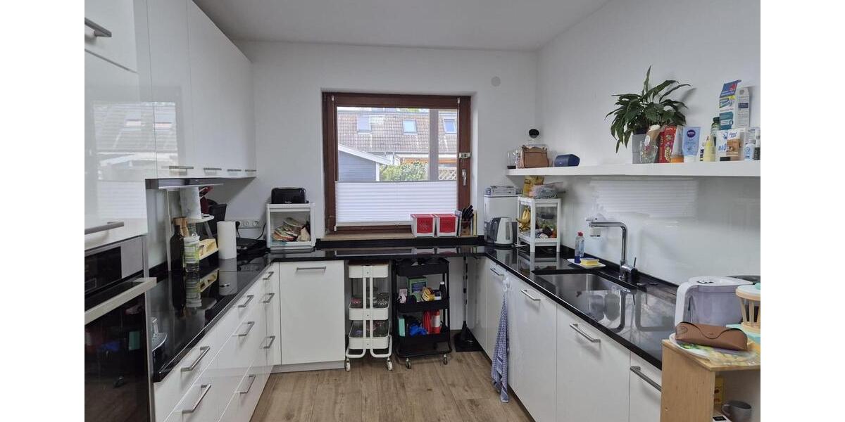 Reihenhaus Norderstedt Friedrichsgabe - 4.5 Zimmer, 114 m&sup2;, 1.920&euro; | Angebot:25232400