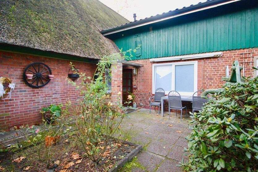 3 Immobilien im Paket - Reetdachhaus - Maisonette Reihenhaus - 4 Zimmerwohnung - alles frei - perfekt zum Vermieten