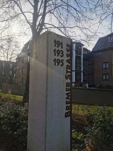 Schöne und moderne 3-Zimmer-Terrassenwohnung (Neubaucharakter) mit Terrasse in zentraler, aber ruhiger und grüner Lage von Hamburg-Eißendorf! 3 zimmer