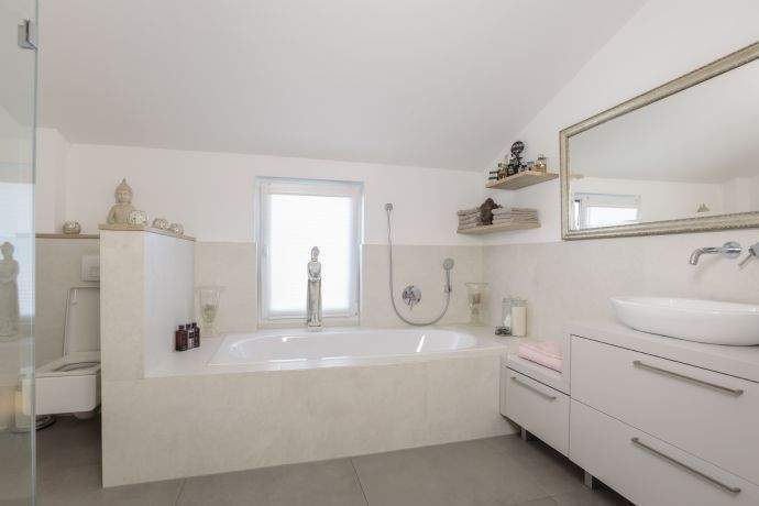 Doppelhaushälfte Hamburg Schnelsen - 6 Zimmer, 112 m&sup2;, 477.800&euro; | Angebot:25698438