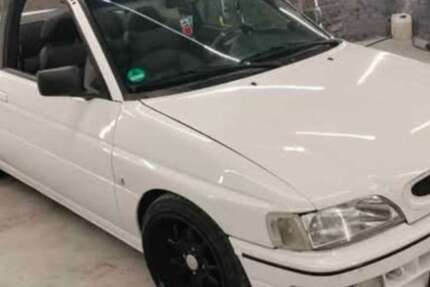 Ford Escort 99.000 km 7.777 &euro; Hamburg, Freie und Hansestadt 20095