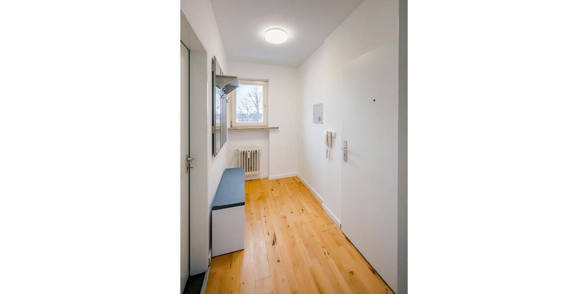 Dachgeschoßwohnung Hamburg Barmbek-Süd - 2 Zimmer, 55 m&sup2;, 1.300&euro; | Angebot:26149229