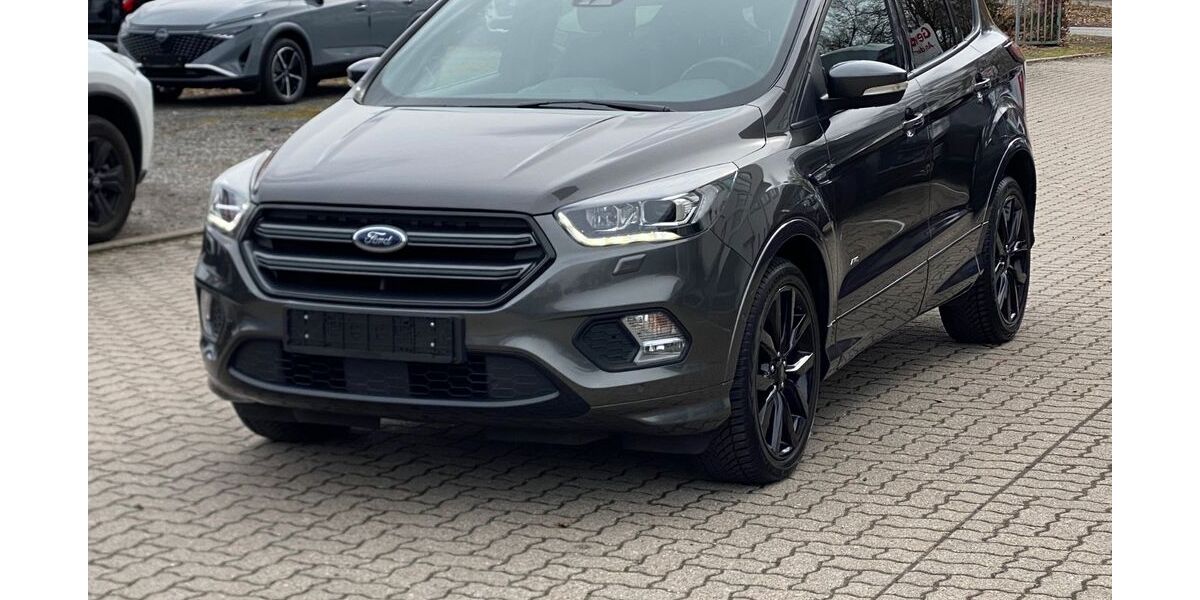 Ford Kuga 68.000 km 17.790 &euro; Seevetal 21218
