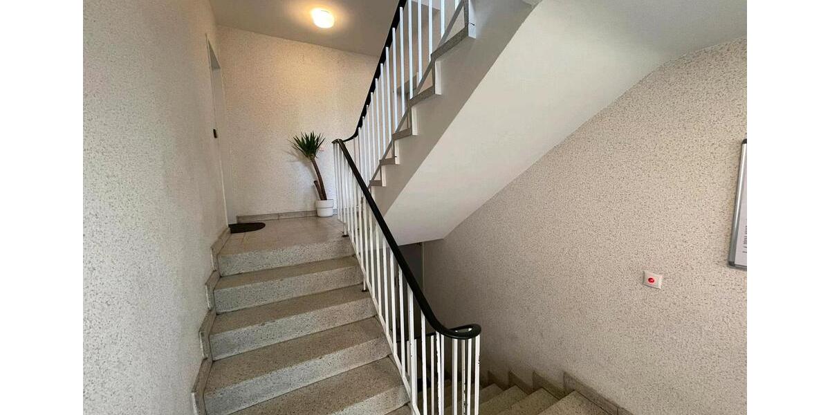Etagenwohnung Rellingen - 4 Zimmer, 87 m&sup2;, 360.000&euro; | Angebot:25933556