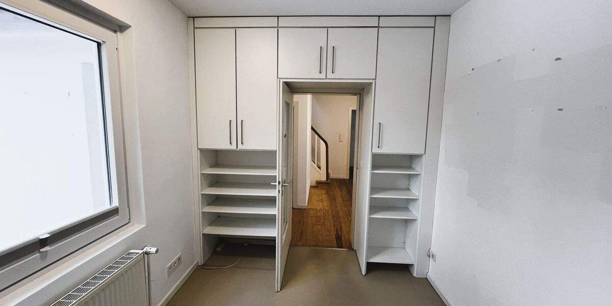 Einfamilienhaus Hamburg Lokstedt - 5 Zimmer, 150 m&sup2;, 1.100.000&euro; | Angebot:25704023