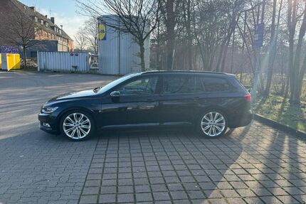 VW Passat Variant