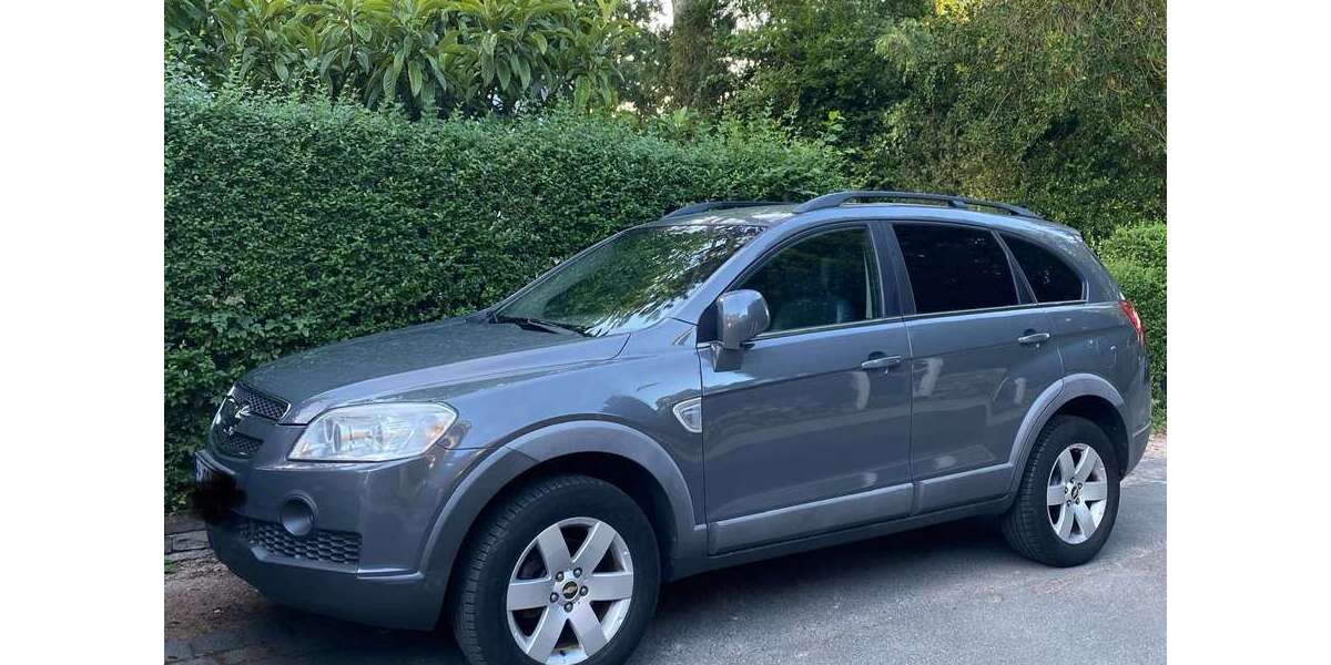 Chevrolet Captiva 122.222 km 5.700 € Hamburg 22609