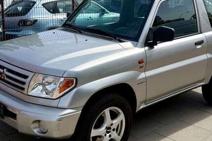 Mitsubishi Pajero 179.000 km 2.450 &euro; Hamburg 20097