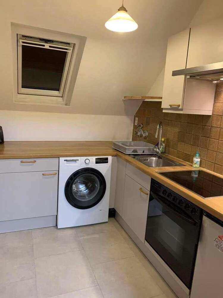 Wohnung zum Mieten in Hamburg 600 € 12 m²