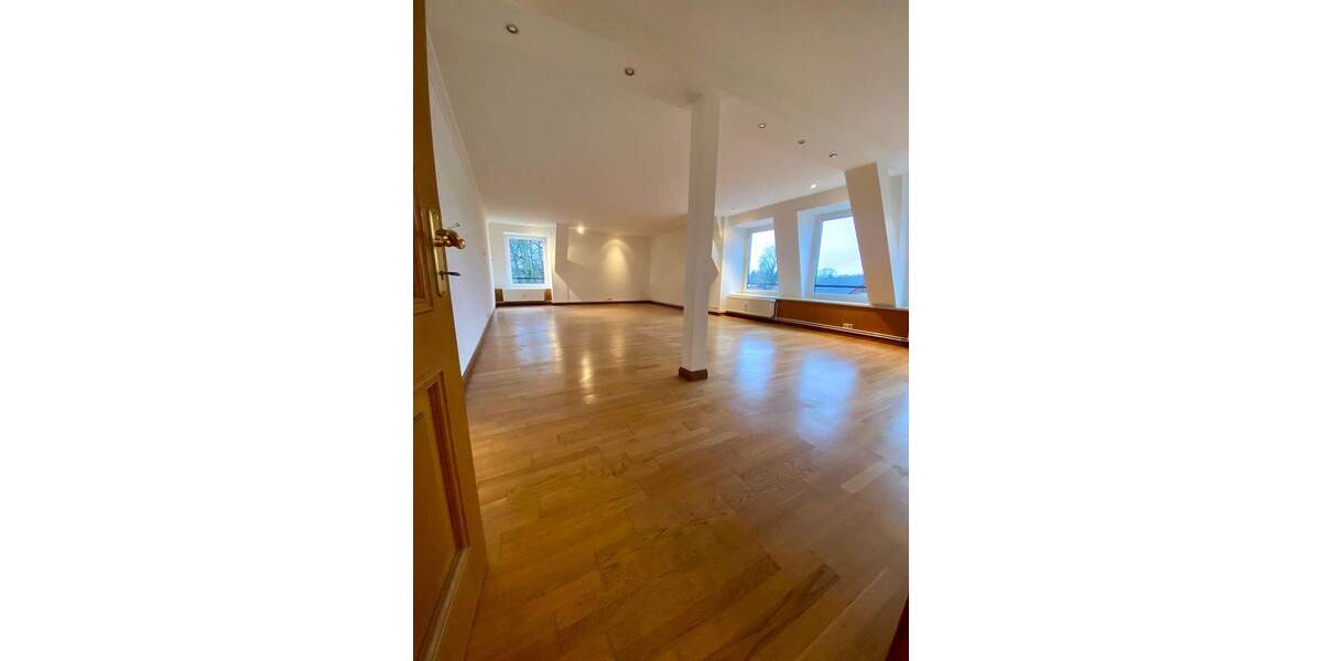 Großzügige 3-Zimmer-Wohnung im Ortskern von Bergstedt 3 zimmer