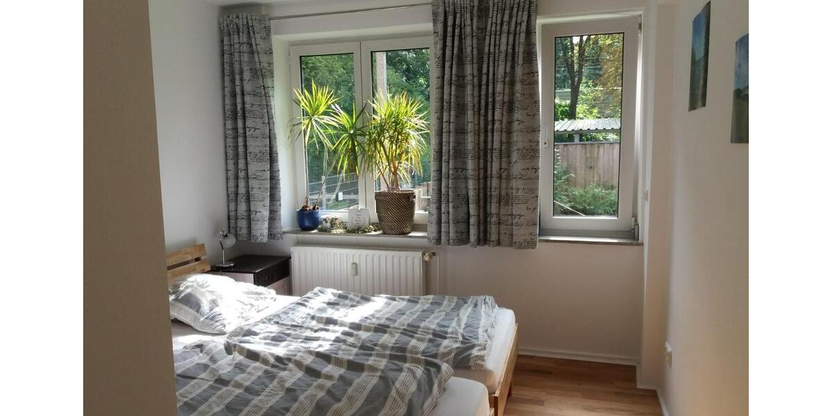 Hochparterre in Eilbek: Südterrasse, 3 Zimmer, Carport 3 zimmer