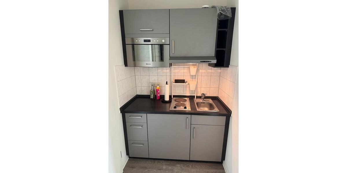 Erdgeschoßwohnung Hamburg Altona-Nord - 1 Zimmer, 21 m&sup2;, 900&euro; | Angebot:26413227