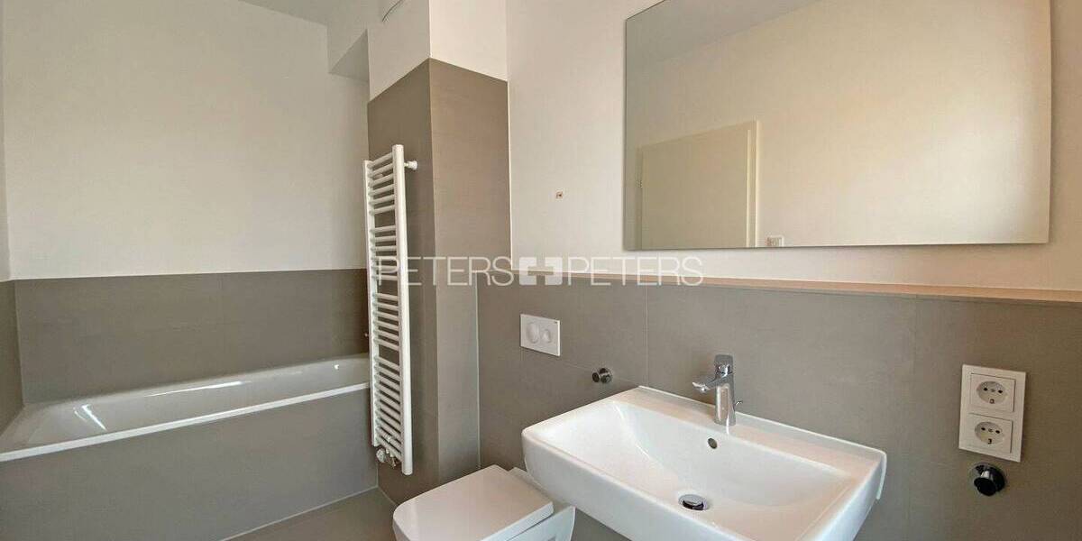 Etagenwohnung Hamburg Neugraben-Fischbek - 5 Zimmer, 173 m&sup2;, 1.799&euro; | Angebot:26161080