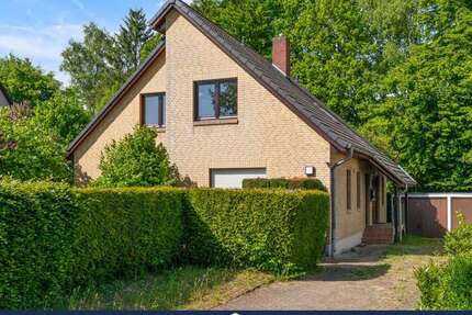 Haus zum Kaufen in Hamburg Tonndorf 897.000 € 176.99 m² 7 zimmer