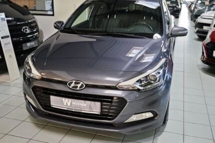 Hyundai i20 83.700 km 9.800 &euro; Hamburg 22525
