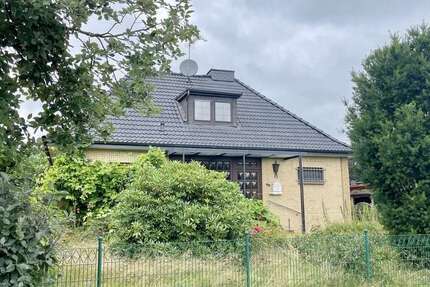 Haus zum Kaufen in Tornesch 390.000 € 100 m² 5 zimmer