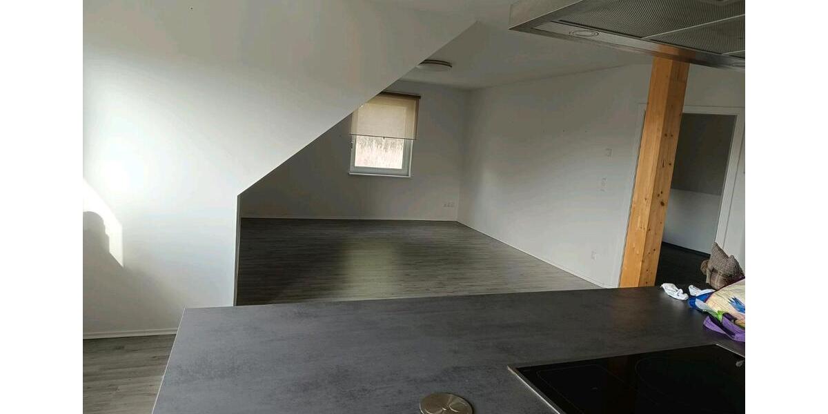 Etagenwohnung Geesthacht - 5 Zimmer, 156 m&sup2;, 1.950&euro; | Angebot:26241939