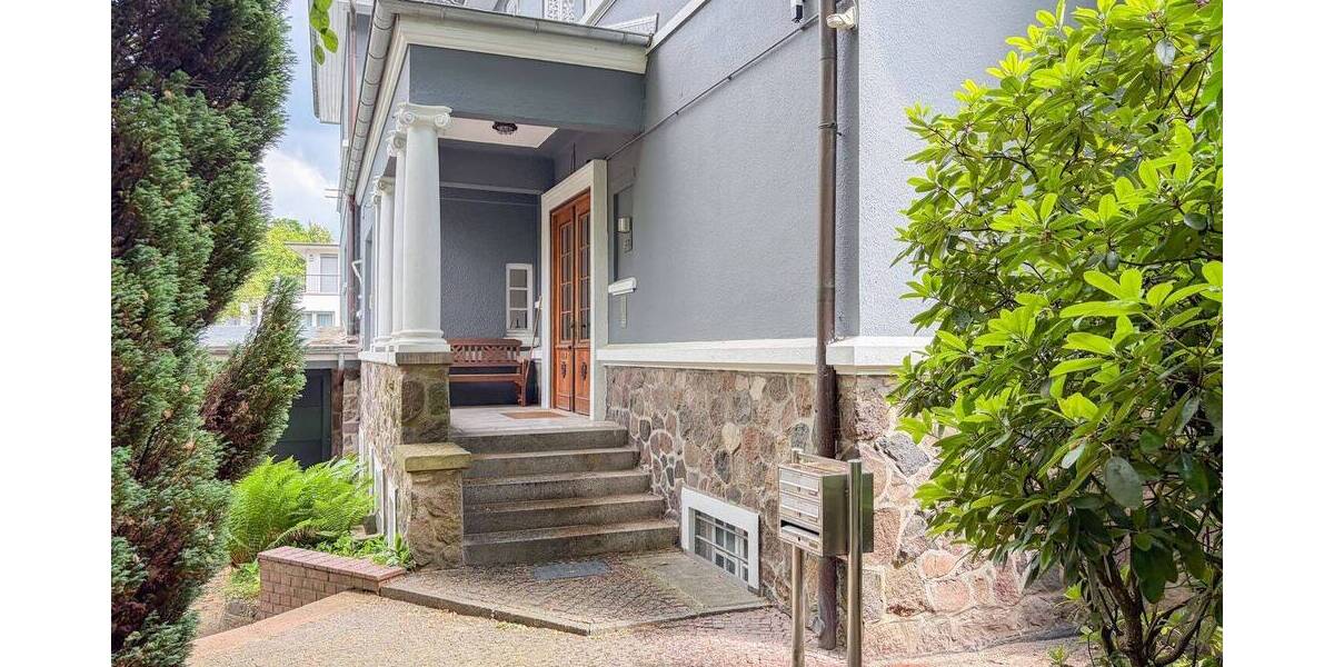 Etagenwohnung Hamburg Rahlstedt - 4 Zimmer, 175 m&sup2;, 2.460&euro; | Angebot:26879158