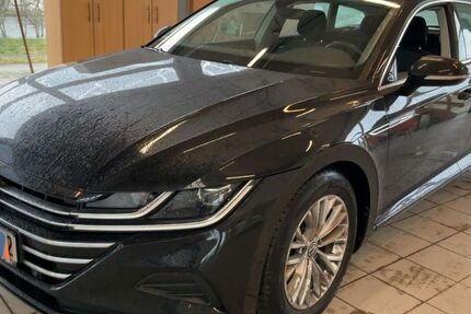 VW Arteon 42.500 km 26.890 &euro; Geesthacht bei Hamburg 21502