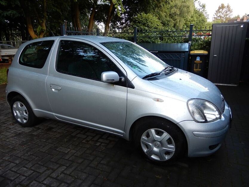 Yaris