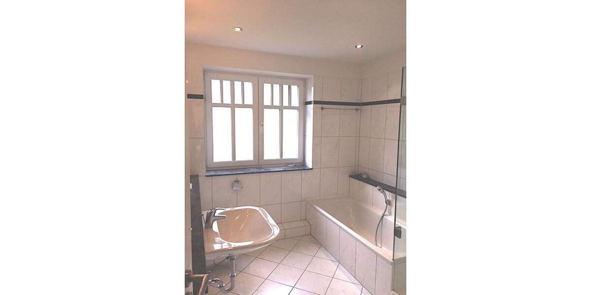 Doppelhaushälfte Hamburg Iserbrook - 5 Zimmer, 151 m&sup2;, 3.100&euro; | Angebot:25654299