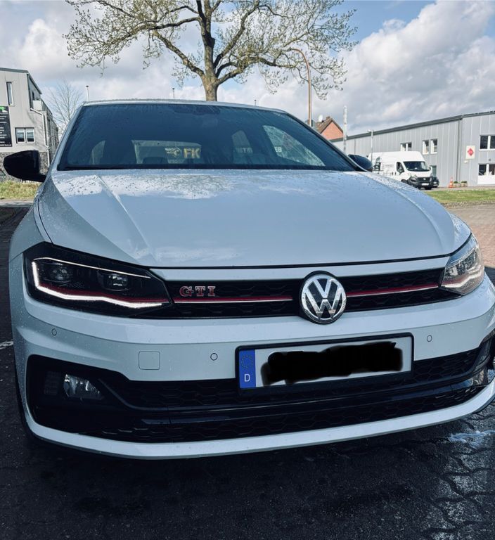 VW Polo 98.000 km 18.800 € Henstedt-Ulzburg 24558