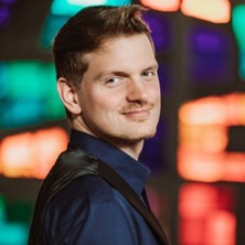 Jole - Klavierkonzert | Pop, Musical, Jazz, eigenes 20.06.2026 Schloss Reinbek