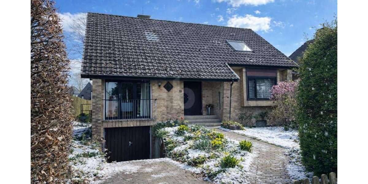 Einfamilienhaus Hamburg Wandsbek - 5 Zimmer, 138 m&sup2;, 3.300&euro; | Angebot:25439535