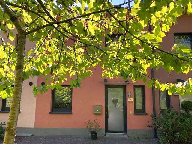 Haus zum Kaufen in Kaltenkirchen 350.000 € 116 m²