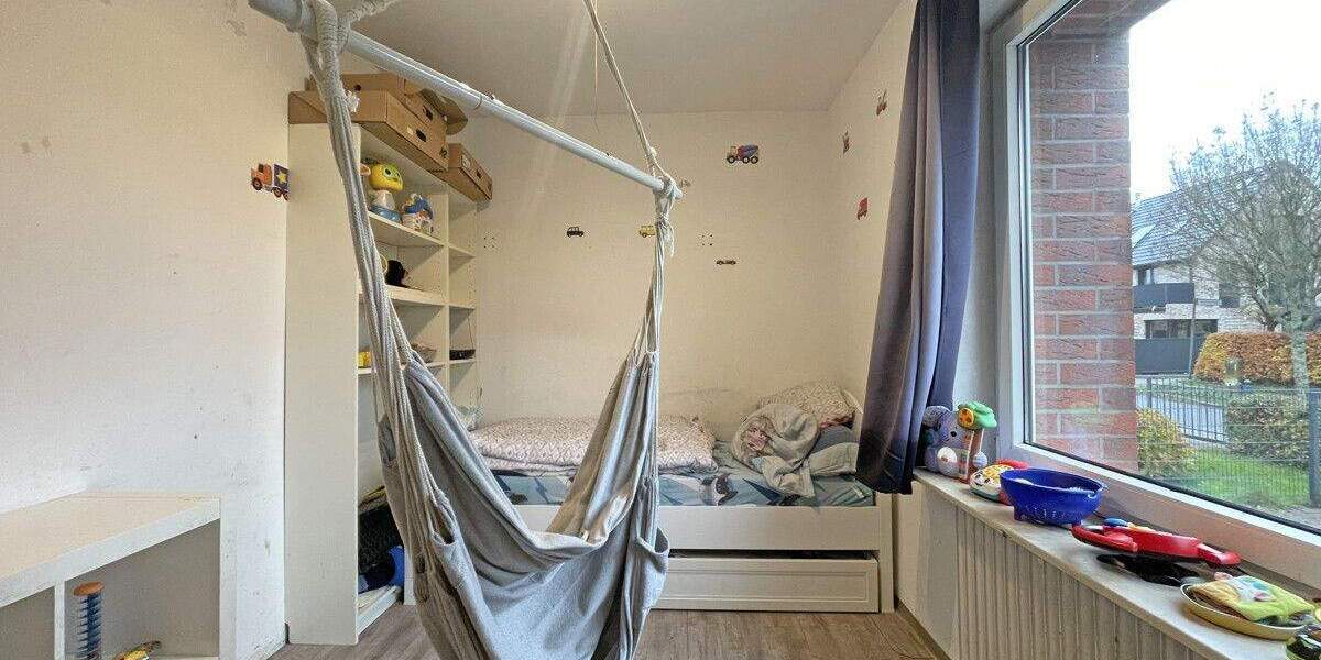 Mehrfamilienhaus, Wohnhaus Norderstedt Garstedt - 8 Zimmer, 146 m&sup2;, 599.000&euro; | Angebot:25670010