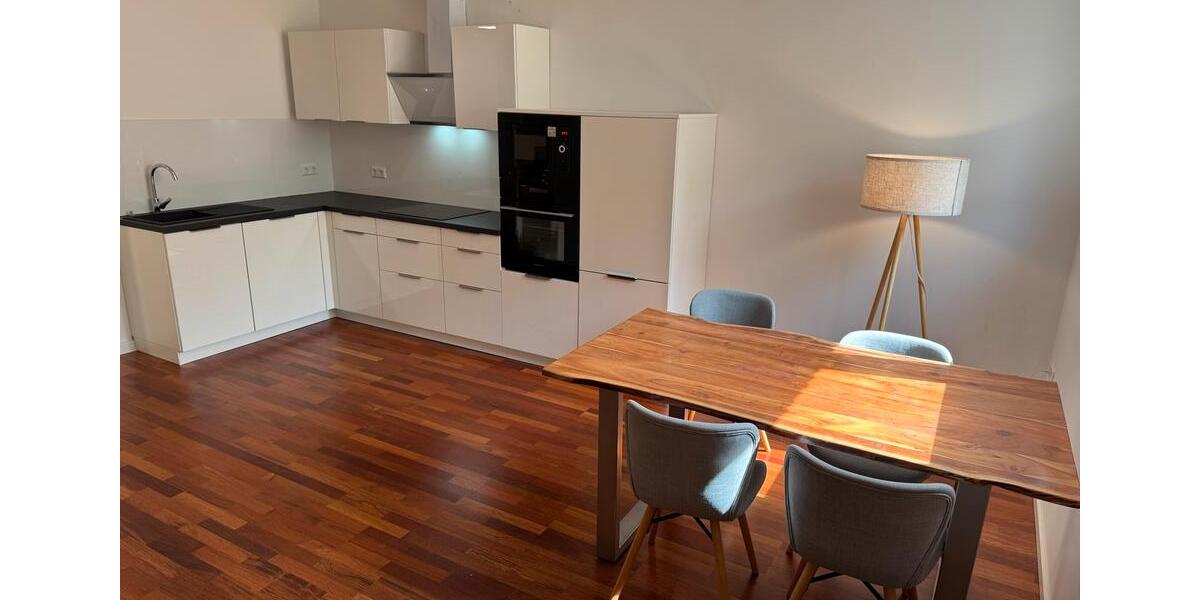 Maisonettenwohnung Hamburg Wandsbek - 5 Zimmer, 190 m&sup2;, 3.000&euro; | Angebot:26566824