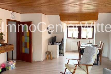 Wohnung Pinneberg - 3 Zimmer, 105 m&sup2;, 1.050&euro; | Angebot:27446555
