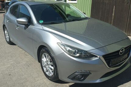 Mazda 3 154.687 km 8.999 &euro; Elmenhorst 23869