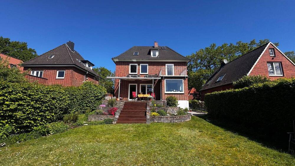 Einfamilienhaus Hamburg-Langenhorn Langenhorn - 7 Zimmer, 190 m&sup2;, 929.000&euro; | Angebot:26807141