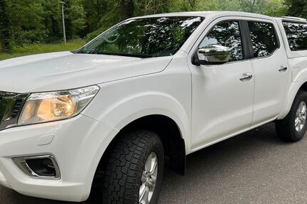 Nissan Navara 179.000 km 14.900 &euro; Hamburg 20097