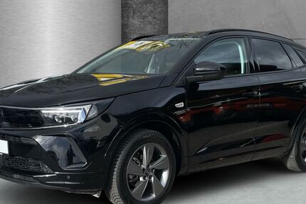 Opel Grandland (X) 17.412 km 23.980 &euro; Ahrensburg 22926