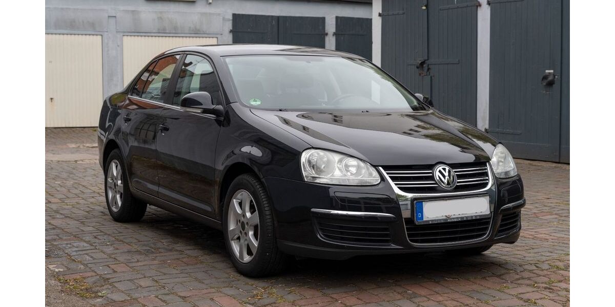 VW Jetta 80.000 km 4.700 &euro; Hamburg 20537