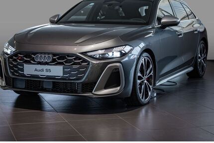 Audi S5 1.890 km 84.440 &euro; Hamburg 20537