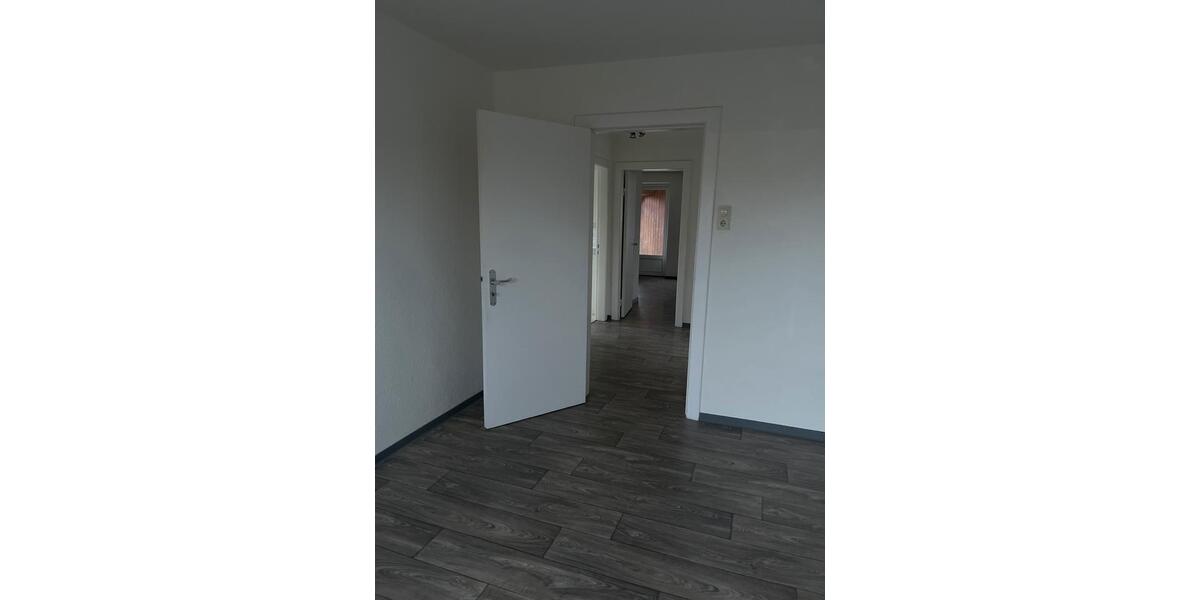 Etagenwohnung Jork - 3 Zimmer, 130 m&sup2;, 1.350&euro; | Angebot:25182837