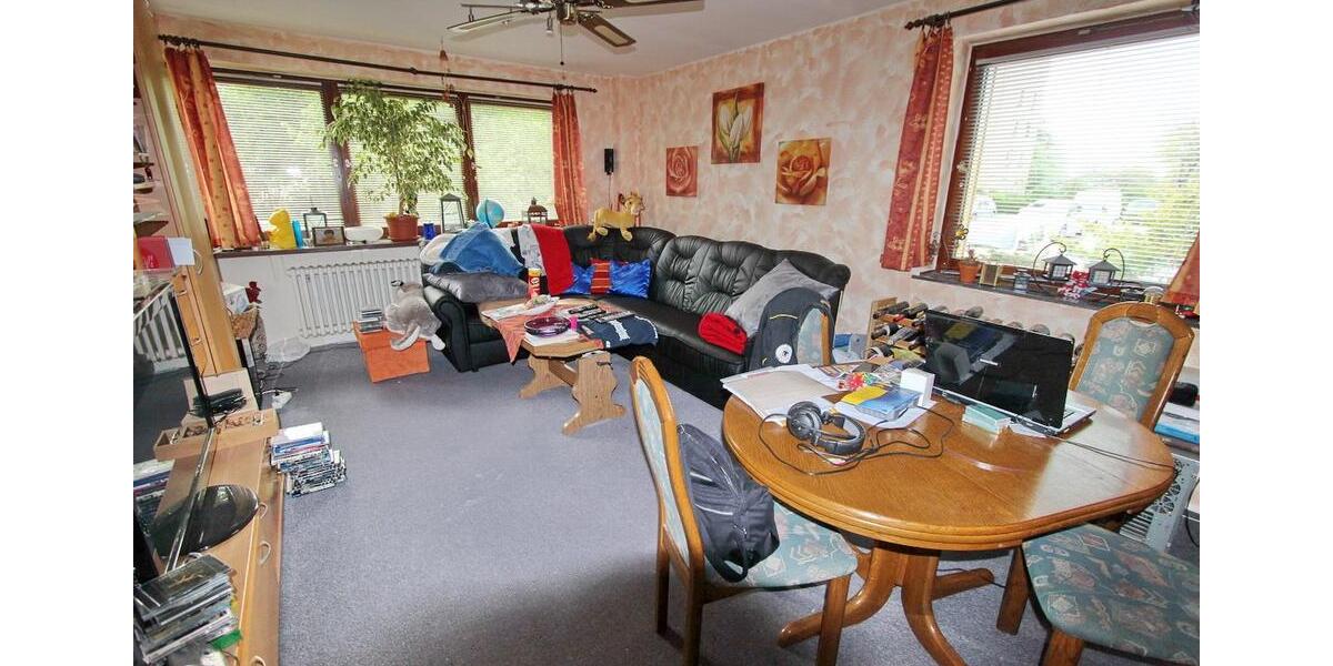 Etagenwohnung Pinneberg - 2.5 Zimmer, 74 m&sup2;, 215.000&euro; | Angebot:26122915