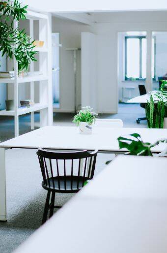 Coworking Arbeitsplätze auf unserem Campus mitten im Grünen - All-in-Miete