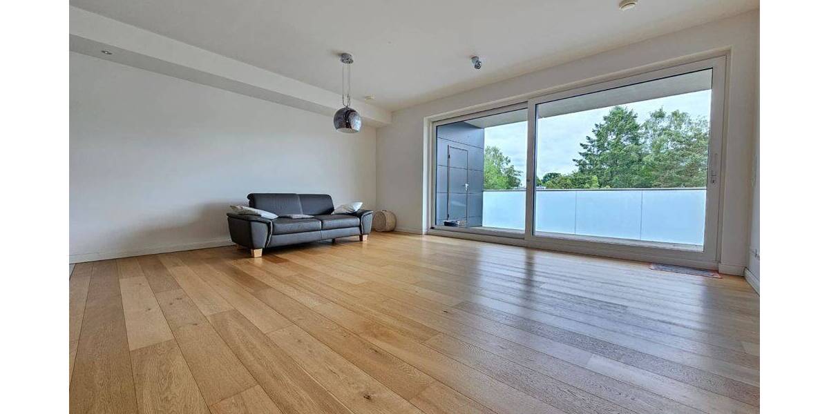 Etagenwohnung Hamburg-Wellingsbüttel Wellingsbüttel - 3 Zimmer, 100 m&sup2;, 1.855&euro; | Angebot:26879090