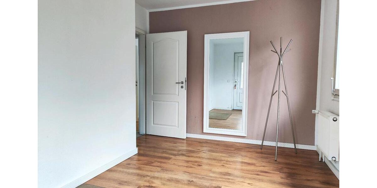 Etagenwohnung Seevetal - 3 Zimmer, 145 m&sup2;, 1.850&euro; | Angebot:26251174