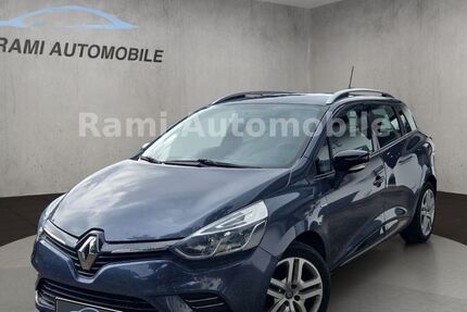 Renault Clio 152.000 km 8.499 &euro; Quickborn 25451